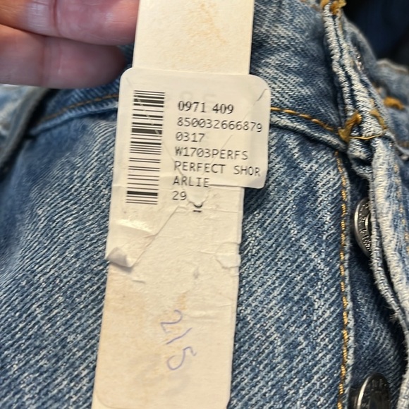 EB Denim Perfect Shorts In Arlie Sz 29 NWT - Picture 5 of 5